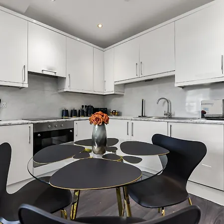 Newly Renovated 1 Bdr Flat - Central Location Лондон Экстерьер фото