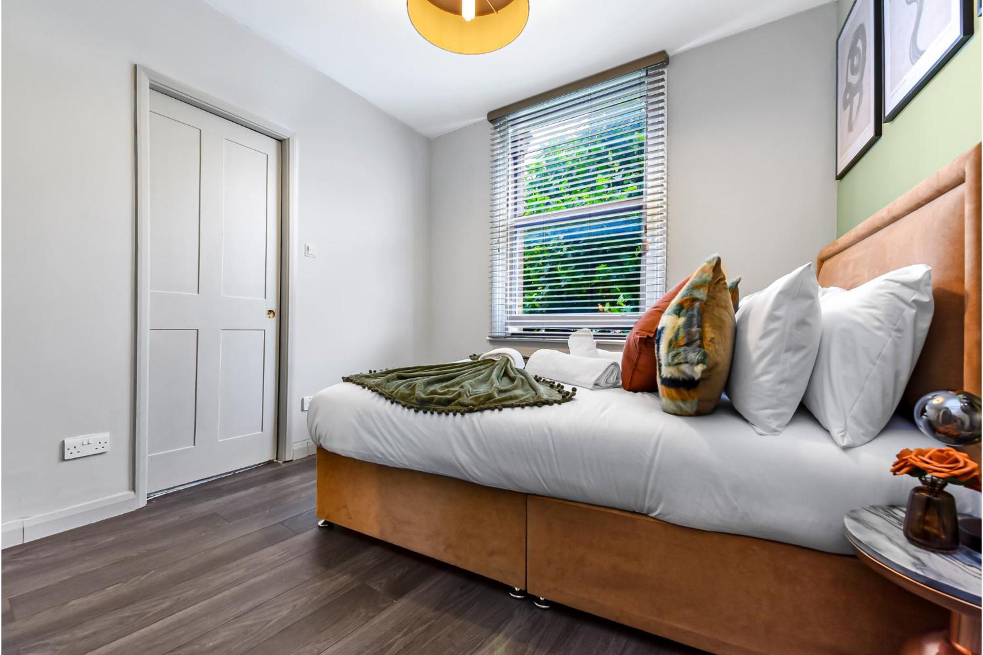 Апартаменты Newly Renovated 1 Bdr Flat - Location *